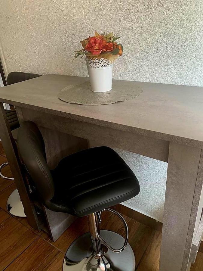Studio Apartmant Leona With Parking Place Split Buitenkant foto