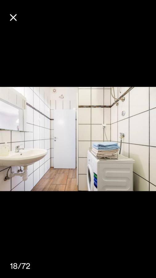 Studio Apartmant Leona With Parking Place Split Buitenkant foto